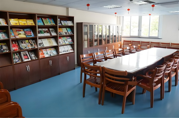本科生积分入深户_舒淇导演首作入围威尼斯主竞赛单元，黄渤《浪浪人生》定档12月 但为够澄实清事了能
