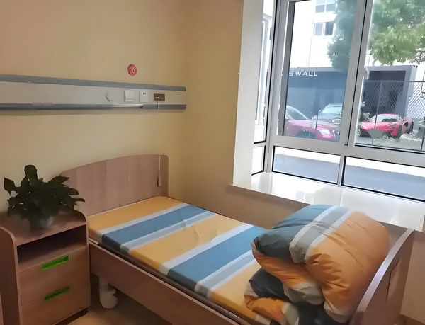 深圳能入户的中级职称有哪些_当下最大的话题，《731》还上不上 我们大学通过业生就希望吸引